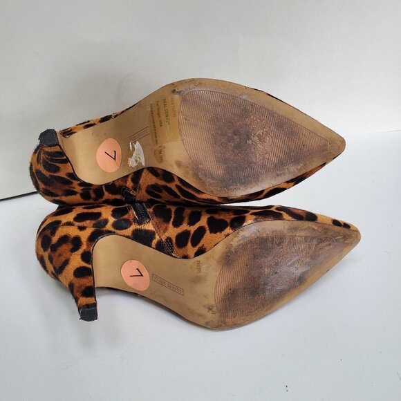 Vince Camuto Nandi 2 Calf Hair Leopard Zip Pointed Toe Mobwife Bootie Size 7 - Picture 10 of 12